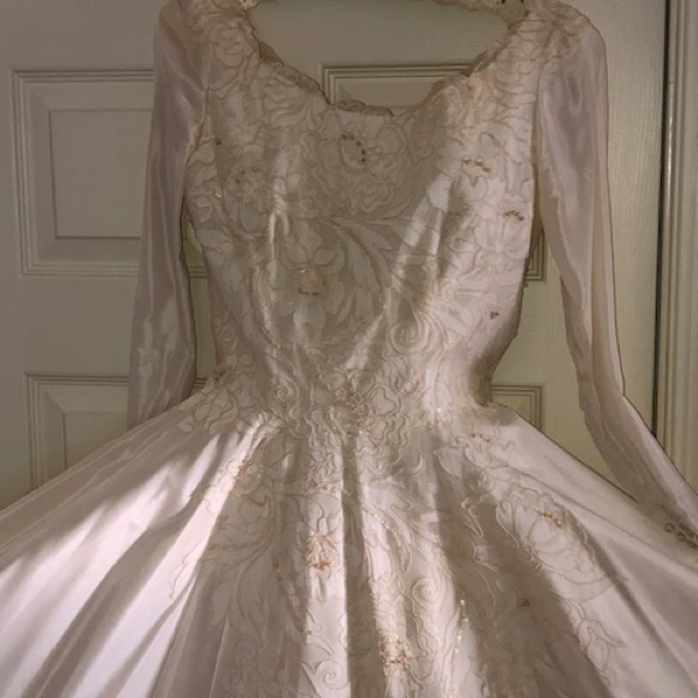 Vintage 1955 Priscilla of Boston wedding dress - Picture 6 of 9